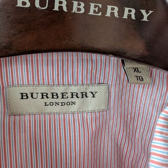 Burberry Check Detail Short Sleeve Shirt in Red/Blue/White size XL - Picture 4 of 10